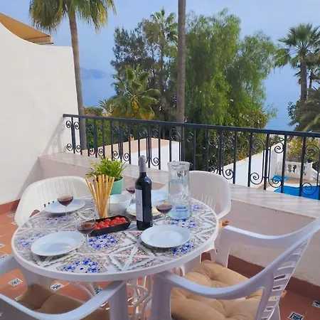 Beautiful 2 Bedroom In Calle Carabeo, *