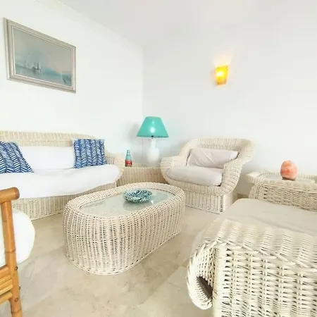 Apartmán Beautiful 2 Bedroom In Calle Carabeo, *